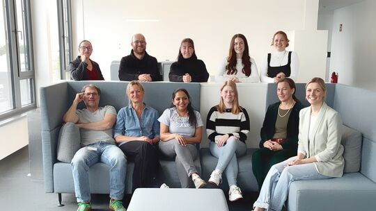 Ein starkes Team (hinten, von links): Christiane Götsch, Björn Gerteis, Marlen Scheu, Johanna Berns, Julia Wilke, (vorn, von lin Ein starkes Team (hinten, von links): Christiane Götsch, Björn Gerteis, Marlen Scheu, Johanna Berns, Julia Wilke, (vorn, von lin