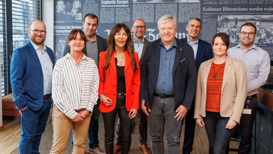 Ein starkes Team, das immer und überall helfen möchte, wenn die Not groß ist: Gemeinsam bilden (von links) Björn Gerteis (Beisit Ein starkes Team, das immer und überall helfen möchte, wenn die Not groß ist: Gemeinsam bilden (von links) Björn Gerteis (Beisit