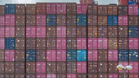 Containerwirtschaft im Hamburger Hafen Containerwirtschaft im Hamburger Hafen