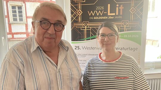 Sie freuten sich, zahlreiche Zuhörer in der Sala in Wissen begrüßen zu können: Schriftsteller Hanns-Josef Ortheil und Katharina