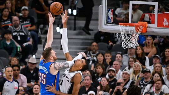 San Antonio Spurs - Oklahoma City Thunder