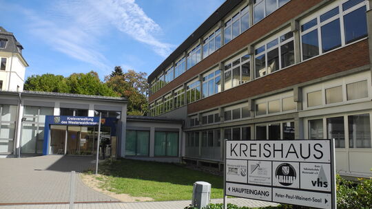 Der Westerwaldkreis stellt die Bauverwaltung auf digital um: Bauanträge können von Juni an nur noch elektronisch eingereicht wer