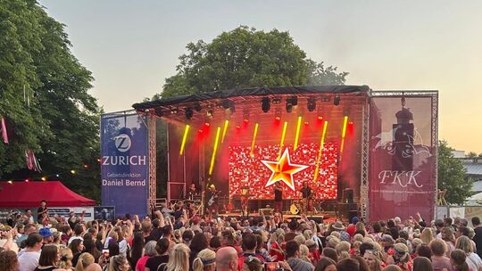 2023 war Brings zu Gast im Emmelshausener Park und spielte vor fast 1000 Zuschauern auf. Am 6. Juni heißt es "Kölsche Tön unterm