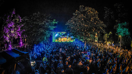 Stimmungsvoll und beliebt über die Region hinaus: Am Wochenende findet zum 37. Male Lahneck Live in Lahnstein statt. Stimmungsvoll und beliebt über die Region hinaus: Am Wochenende findet zum 37. Male Lahneck Live in Lahnstein statt.