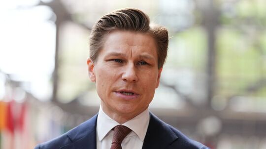 Verteidigungsminister Antti Häkkänen Verteidigungsminister Antti Häkkänen
