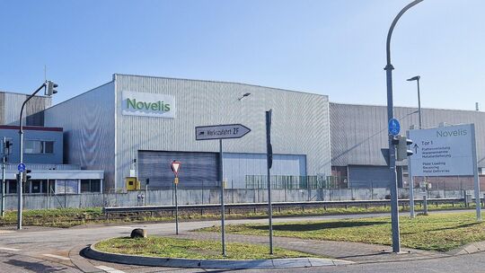 Im Koblenz hat Aluminiumhersteller Novelis rund 1300 Beschäftigte - noch.