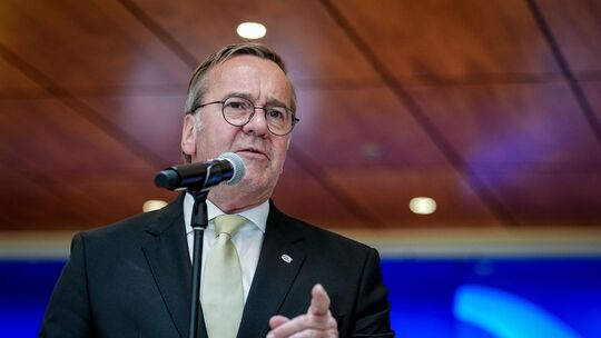 Verteidigungsminister Pistorius in Kanada