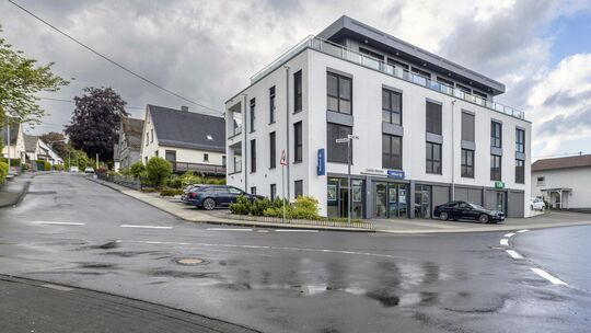 In Bad Marienberg stoßen der Neue Weg (rechts nach oben führend), die Marktstraße (links nach oben führend) sowie die Westendstr