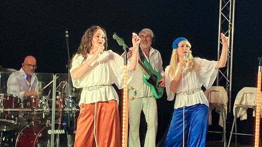 Nach der erfolgreichen Veranstaltung im vergangenen Jahr konnte sich die Erfolgsformation Noble Composition bei ihrer Abba Tribu