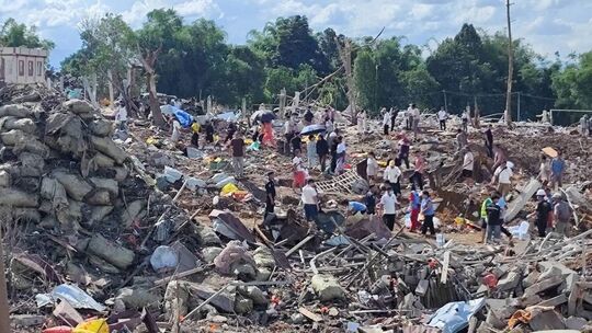 Nach Explosion von Munitionslager in Myanmar