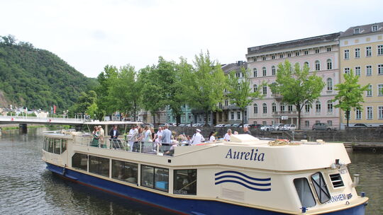 Da fährt sie dahin: die MS Aurelia bei ihrer Jungfernfahrt in Richtung Nassau.