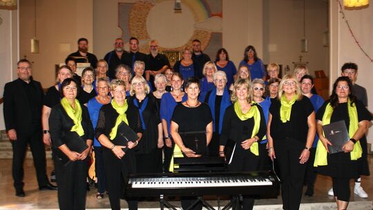 Im Rahmen ihres Projektes "Chor trifft Chor" präsentierte die Singgruppe Animo zusammen mit der Chorgemeinschaft Brohl/Moselkern