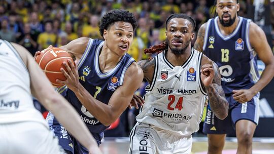 Alba Berlin - Bamberg Baskets Alba Berlin - Bamberg Baskets