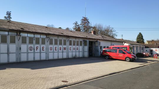 Von der nicht mehr zeitgemäßen Feuerwache mussten die Sinziger Wehrleute auch während der verheerenden Flutkatastrophe aus agier