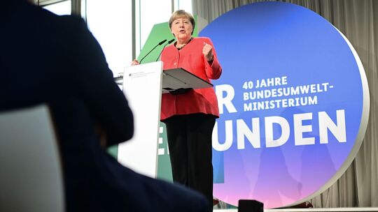 Festakt zum 40. Jubiläum des Bundesumweltministeriums Festakt zum 40. Jubiläum des Bundesumweltministeriums