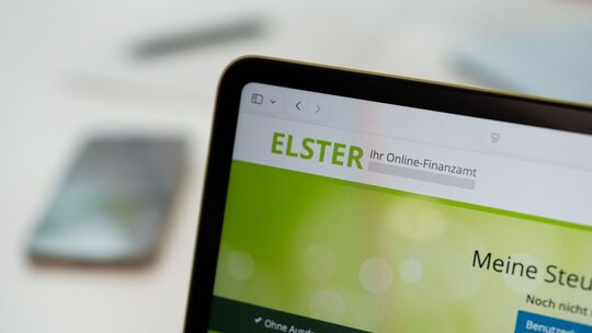 Das Online-Finanzamt «Mein ELSTER» auf einem Laptop Das Online-Finanzamt «Mein ELSTER» auf einem Laptop