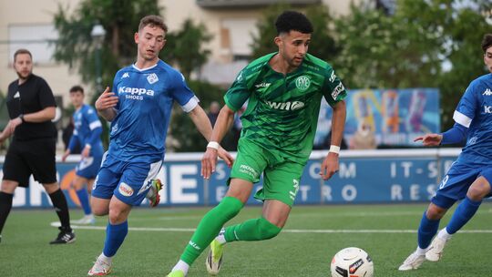 War die Partie gegen den FK Pirmasens am 13. Mai das letzte Heimspiel für den Engerser Ayman Ed-Daoudi (in Grün)? Der Offensivau War die Partie gegen den FK Pirmasens am 13. Mai das letzte Heimspiel für den Engerser Ayman Ed-Daoudi (in Grün)? Der Offensivau