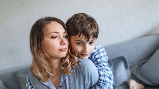 Mutter und Sohn