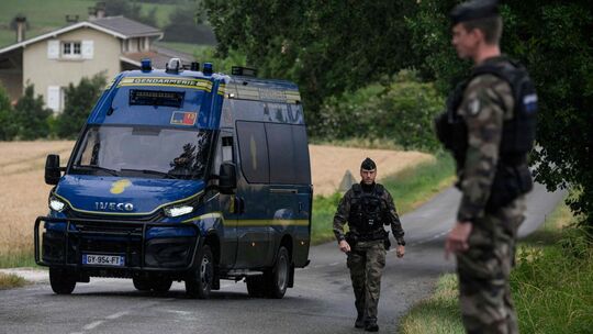 Frankreich erschüttert nach Fund von toter Elfjährigen