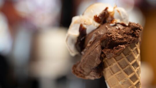 Eis Eis