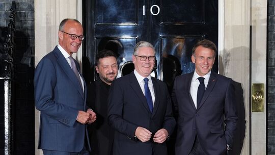Ukraine-Krieg - Treffen von Starmer, Merz, Macron und Selenskyj