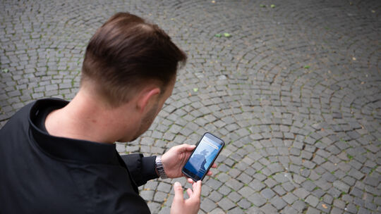 Daniel Ferber hat eine Neuauflage des Videos "Dau bes Kowelenz" produziert - und es geht durch die Decke.