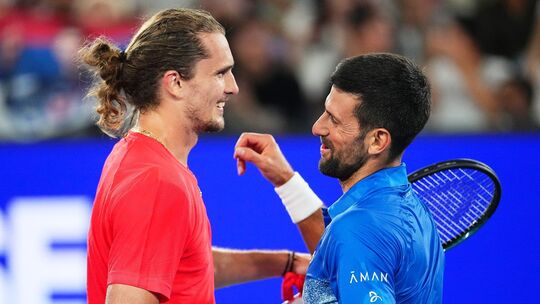 Alexander Zverev und Novak Djokovic Alexander Zverev und Novak Djokovic