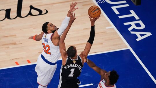 New York Knicks - San Antonio Spurs New York Knicks - San Antonio Spurs