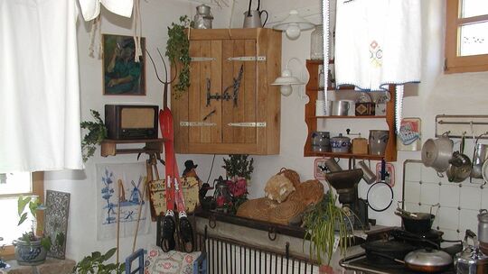 Der Stierstall in Mittelbollenbach ist liebevoll eingerichtet. Die Mittelbollenbacher wollen ihre Dorfkneipe erhalten. Der Stierstall in Mittelbollenbach ist liebevoll eingerichtet. Die Mittelbollenbacher wollen ihre Dorfkneipe erhalten.