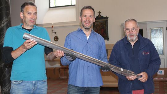 Schreinermeister Chrisptoph Goffart (links) und Orgelbaumeister Harry Dix (rechts) sind maßgeblich für die optische und klanglic