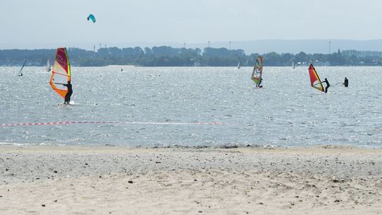 Phosphor am Surferstrand am Steinhuder Meer Phosphor am Surferstrand am Steinhuder Meer