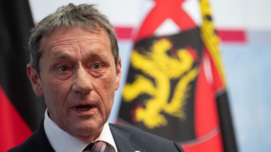 Achim Schwickert ist vor drei Wochen zum neuen rheinland-pfälzischen Innenminister berufen worden. Am 16. August wird sein Nachf