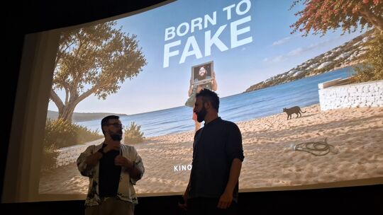 Spannende Einblicke gaben die beiden Regisseure vor und nach der Vorführung von "Born to fake" im Kino Lahnstein.