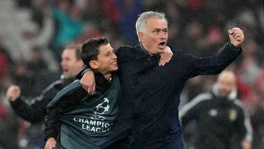 José Mourinho José Mourinho