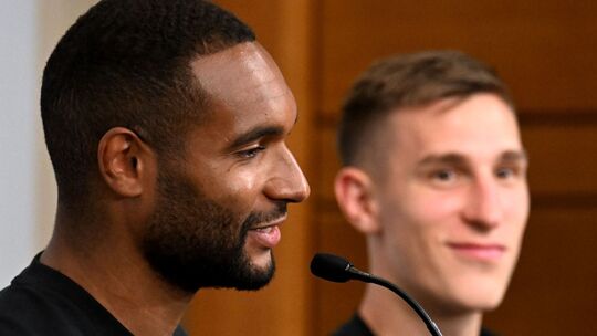 Jonathan Tah und Nico Schlotterbeck Jonathan Tah und Nico Schlotterbeck