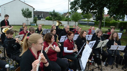 Den Auftakt zum traditionellen Musikfest in Winzenheim am Freitagabend machte der Musikverein Winzenheim.