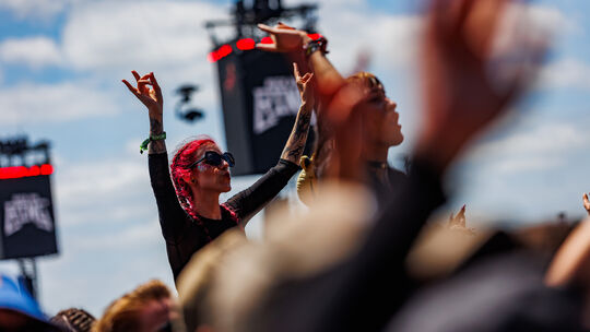 Kaum ist Rock am Ring vorbei, startet bereits der Vorverkauf fürs nächste Jahr. Viele Fans stürzen sich sofort auf die Tickets.