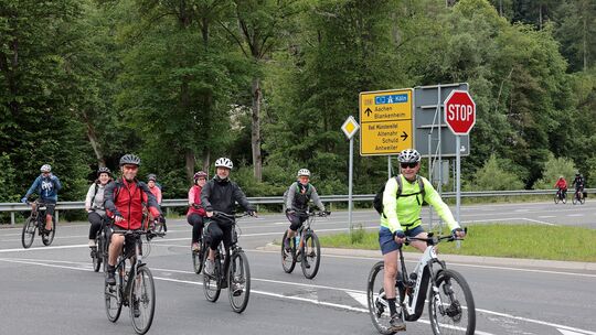 Autofreie Straße von Blankenheim bis Dümpelfeld, Müsch ist Knotenpunkt.