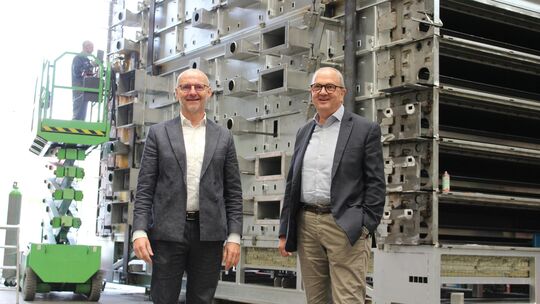 Georg Rosenbach (links) und Thomas Heuft sind Geschäftsführer der Backofenbau-Firma Heuft Thermo-Öl. Sie sind ein versteckter We Georg Rosenbach (links) und Thomas Heuft sind Geschäftsführer der Backofenbau-Firma Heuft Thermo-Öl. Sie sind ein versteckter We