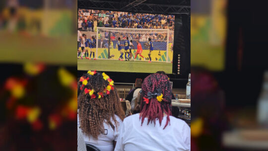 Fußballfieber im Kulturgarten an der Bergmühle: Beim Public Viewing des deutschen WM-Spiels gegen Curaçao herrschte am Sonntagab