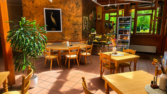 Die Kupferstube in Fischbach: Eröffnet wurde das Café, das auch abends Angebote macht, vor vier Monaten.