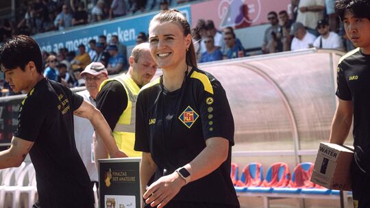 Michelle Potthast ist seit 1. Januar offizielle Co-Trainerin bei der TuS Koblenz und erwirbt parallel als eine von 51 Teilnehmer