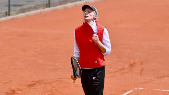 Desirée Aßenmacher (Foto) setzte sich im hart umkämpften Spitzeneinzel gegen Julia Degreif mit 3:6, 6:4, 10:8 durch und punktete