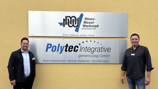 Seit 25 Jahren gibt es die Rhein-Mosel-Werkstatt in Weißenthurm, seit 30 Jahren die Tochter- und Partnergesellschaft Polytec-Pac Seit 25 Jahren gibt es die Rhein-Mosel-Werkstatt in Weißenthurm, seit 30 Jahren die Tochter- und Partnergesellschaft Polytec-Pac