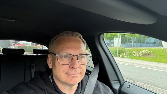 Dirk Eickhoff aus Herdorf hat im Gespräch mit unserer Zeitung Kritik an der Baustellenplanung „Schränke“ geäußert. Auch seien di