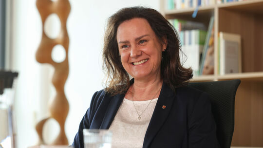 Nach Jahrzehnten mit SPD-Bildungsministerinnen und -Bildungsministern ist Ute Eiling-Hütig die erste CDU-Ministerin im rheinland