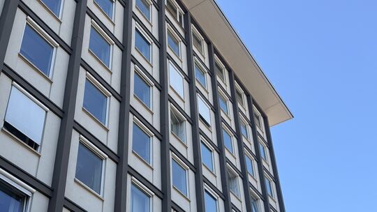 Am Amts- und Landgericht Koblenz wird aktuell ein Fall aus Neuwied verhandelt, bei dem ein junger Ukrainer einen älteren Mann er