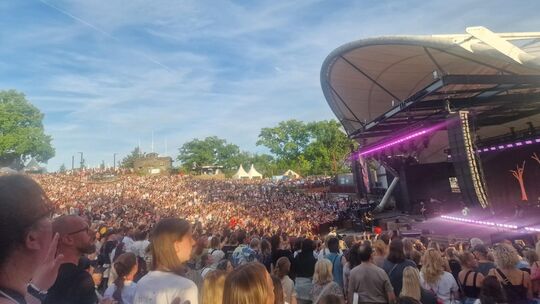 Insgesamt 19.000 Menschen sahen Michael Patrick Kelly an zwei Konzerttagen auf der Loreley-Bühne.