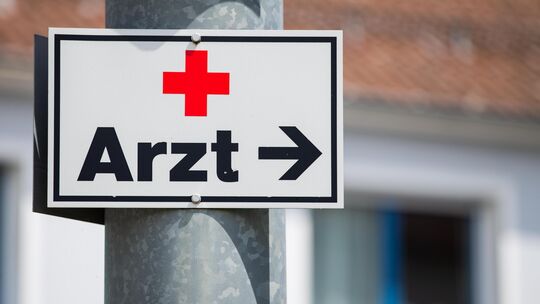 Die medizinische Versorgung ist auch in Herdorf angespannt. Die Stadt reagiert nun mit einer Förderrichtlinie.