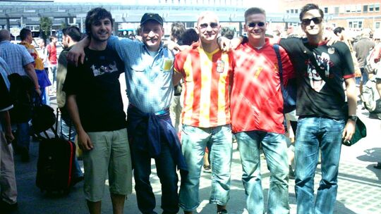 Die WM-Connection vom TuS Hackenheim am 23. Juni 2006 in Kaiserslautern. Dort spiele Saudi-Arabien gegen Spanien. Kein gutes Spi